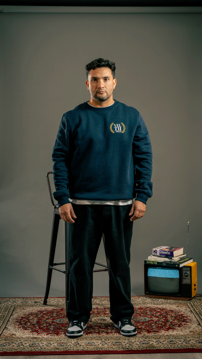 VELTH CLUB Crewneck / Blue Navy