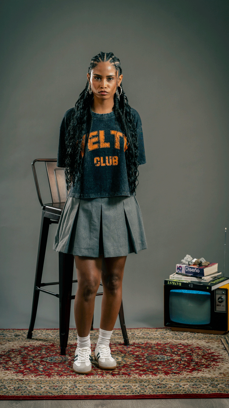 VELTH CLUB / “Muse Crop”