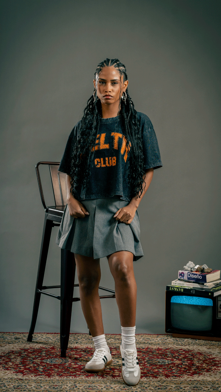 VELTH CLUB / “Muse Crop”