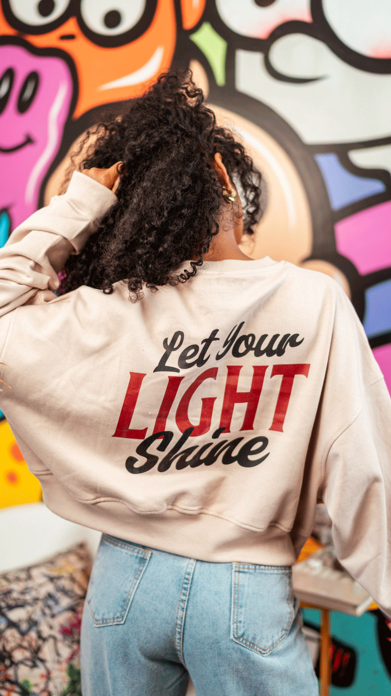 Poleron / Hoodie Crop Top oversize Velth “Let Your Light Shine”
