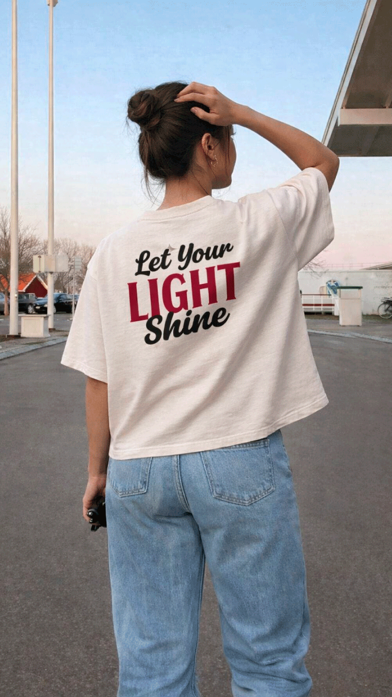 Polera / T-shirt Crema Velth “Let Your Light Shine”