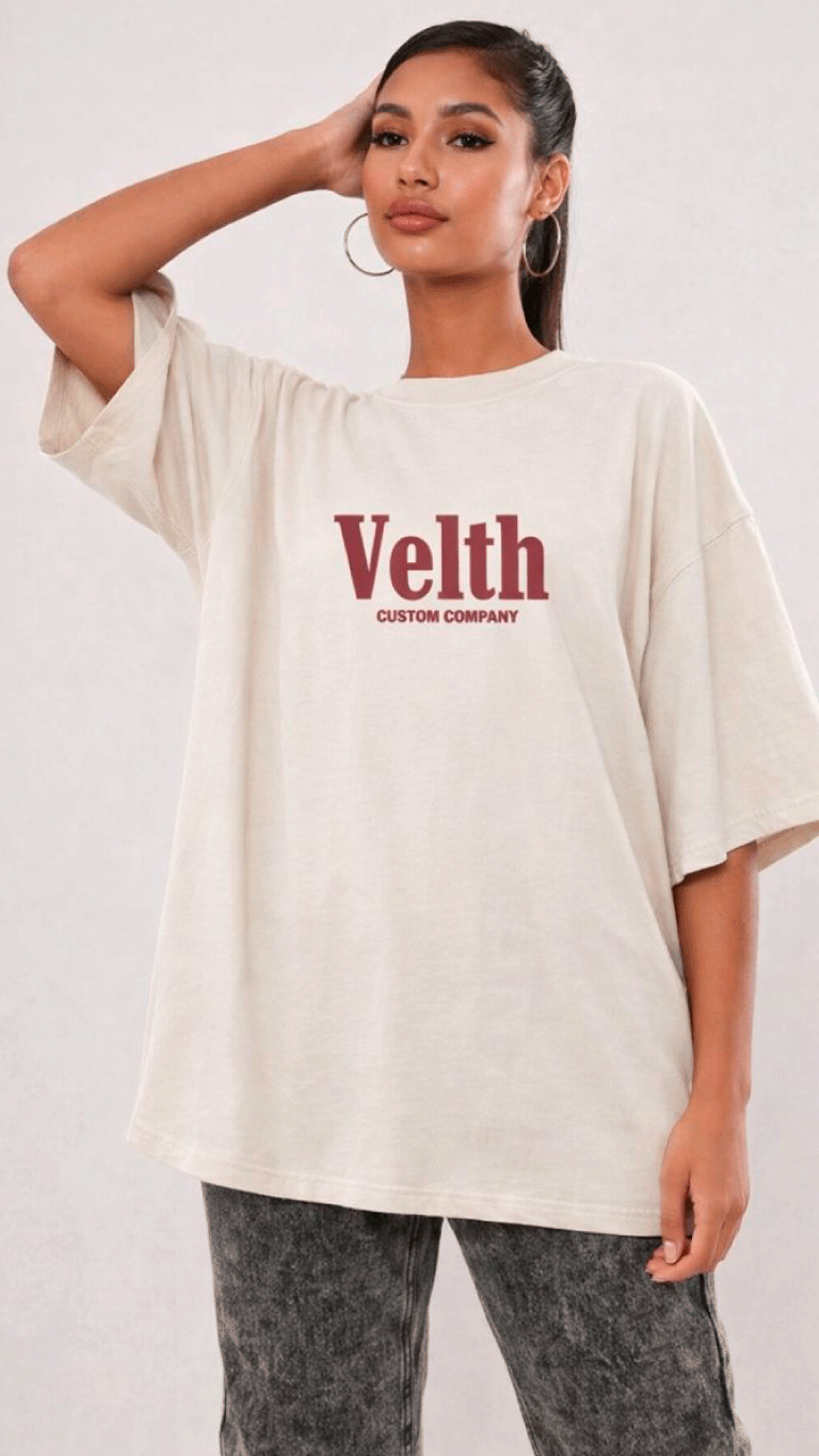 Polera / T-shirt Oversize crema Velth “Attain your Goals – Get Happiness”