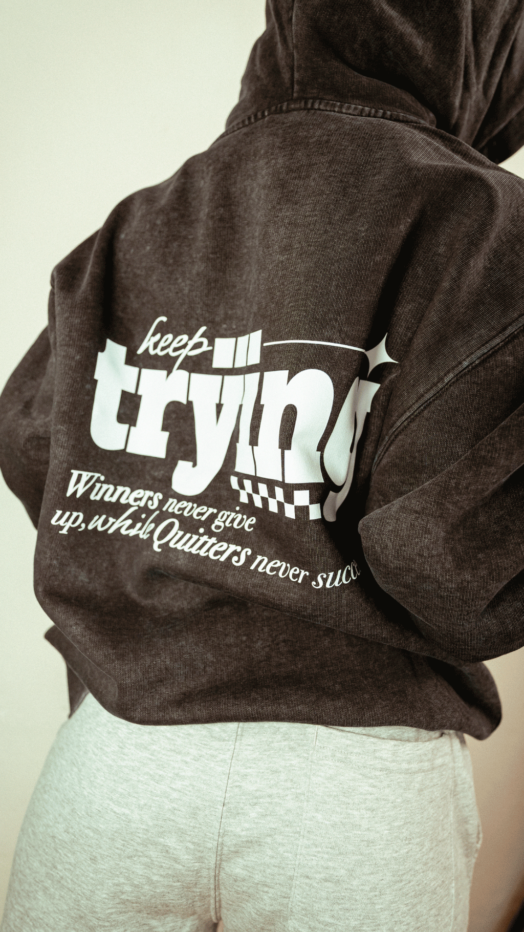 Hoodie Velth "TRYING" acid wash
