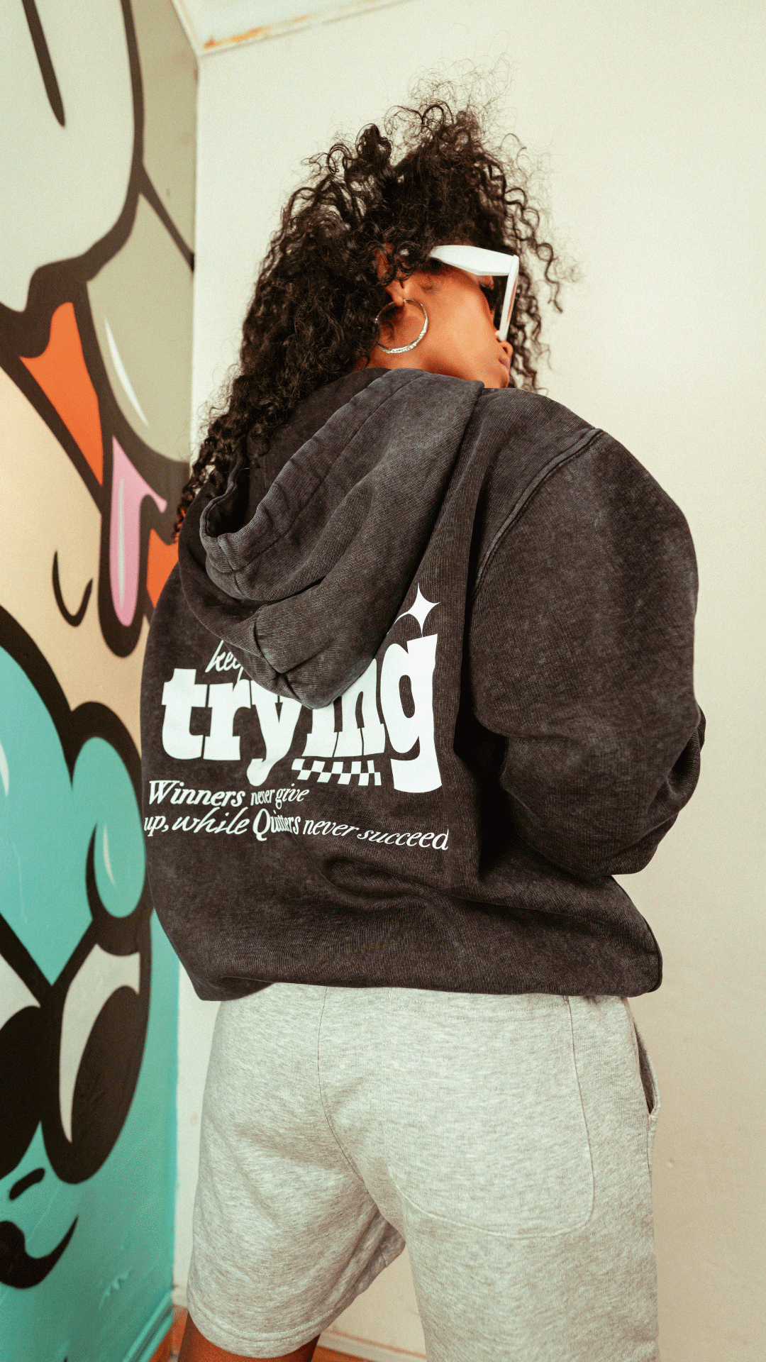 Hoodie Velth "TRYING" acid wash