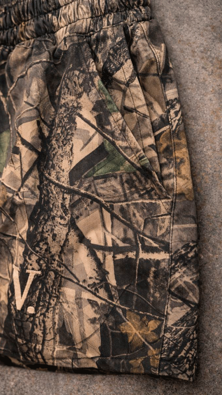 Short camo Realtree® VELTH Edition